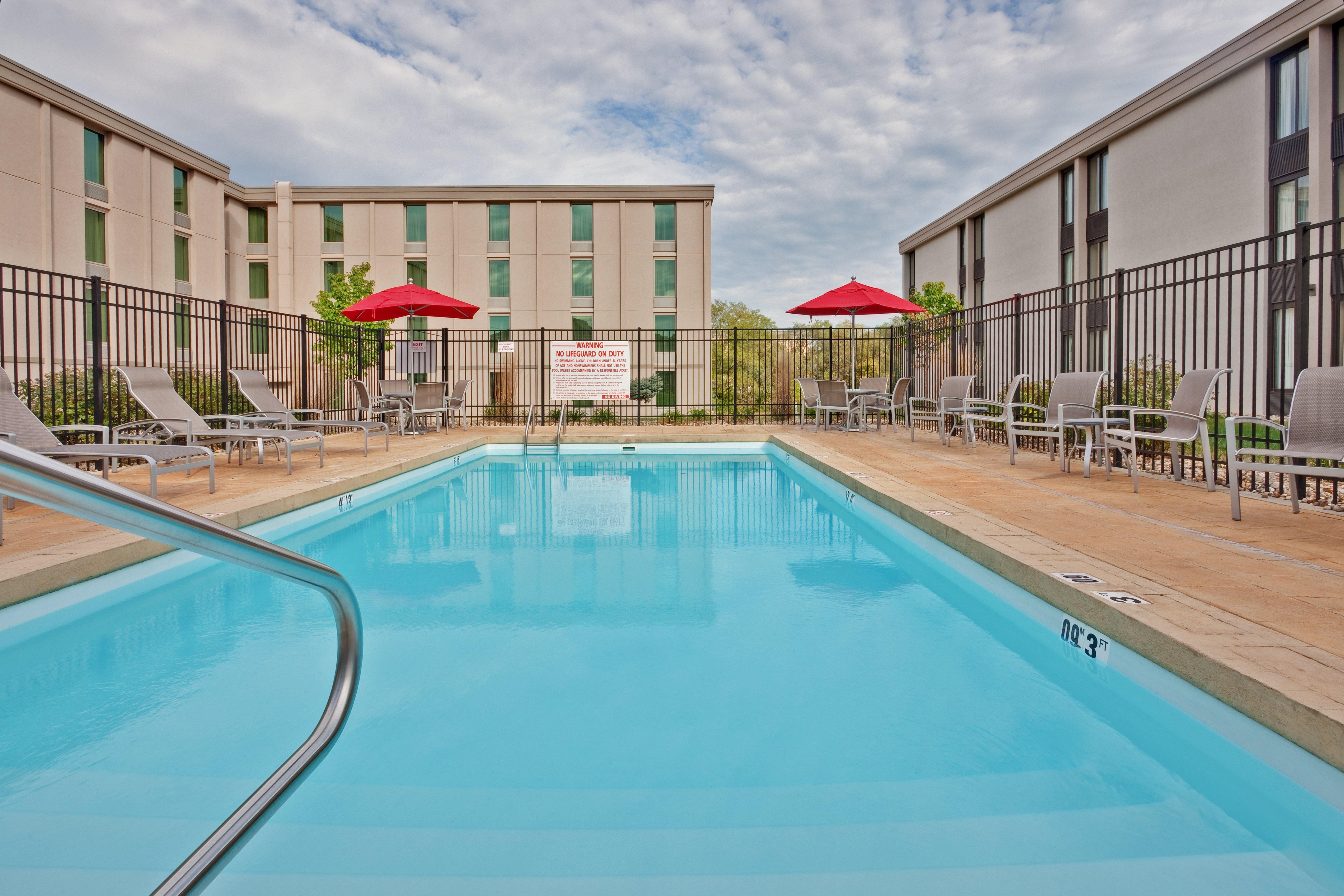 Holiday Inn Bloomington-University Area By Ihg Екстериор снимка