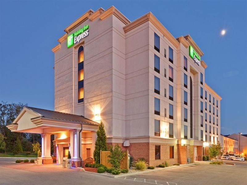 Holiday Inn Bloomington-University Area By Ihg Екстериор снимка