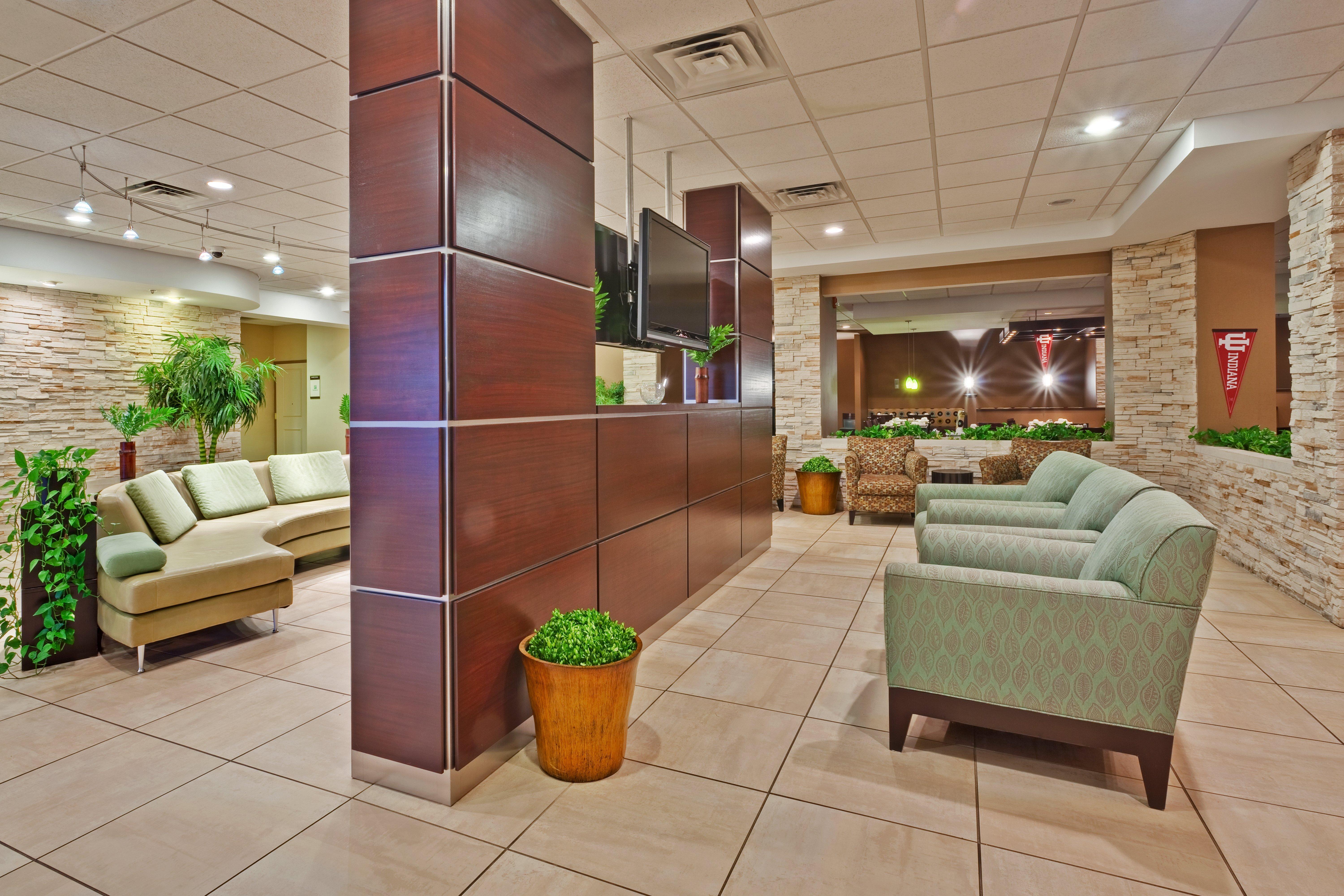 Holiday Inn Bloomington-University Area, An Ihg Hotel Екстериор снимка