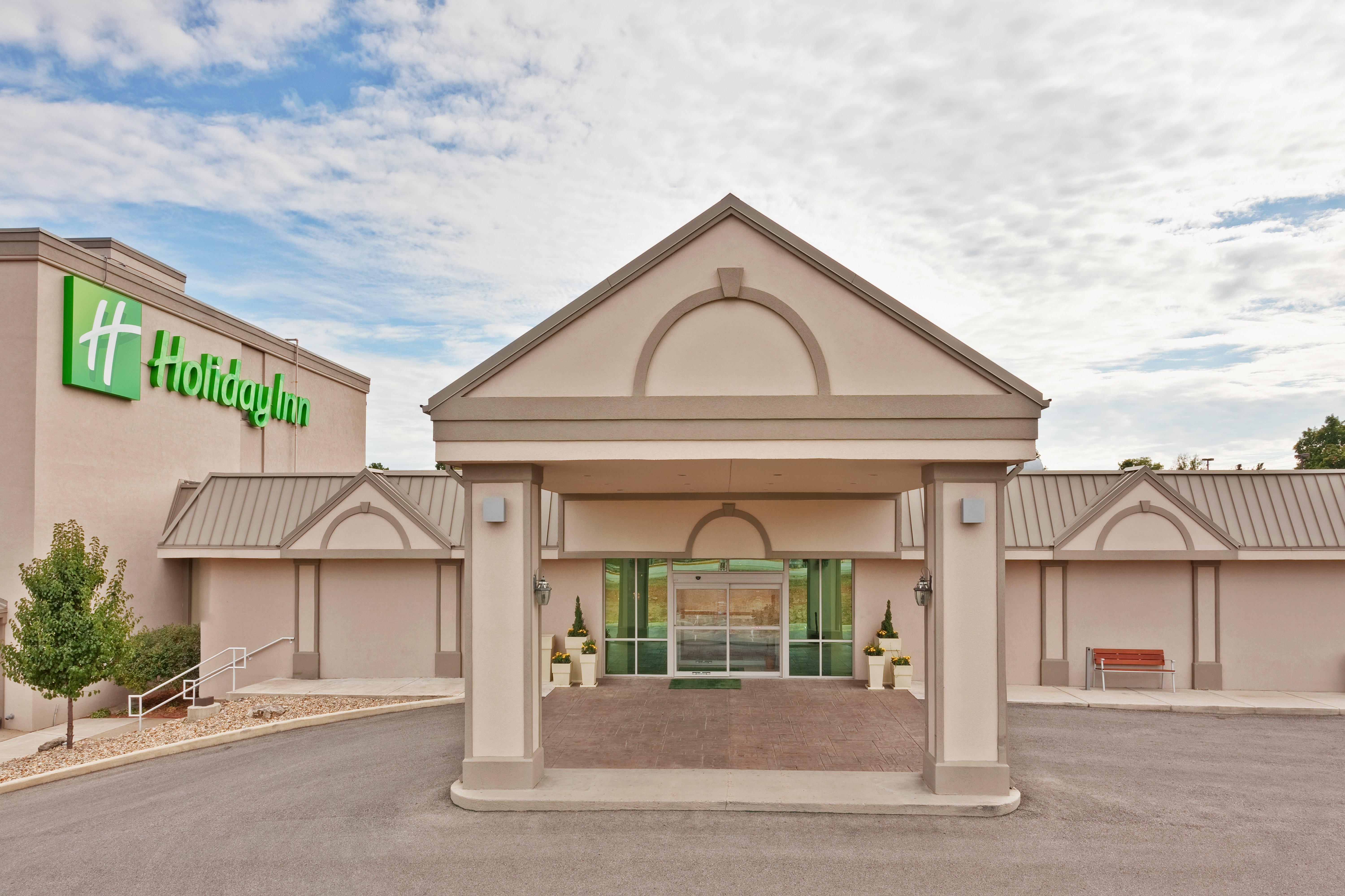 Holiday Inn Bloomington-University Area By Ihg Екстериор снимка
