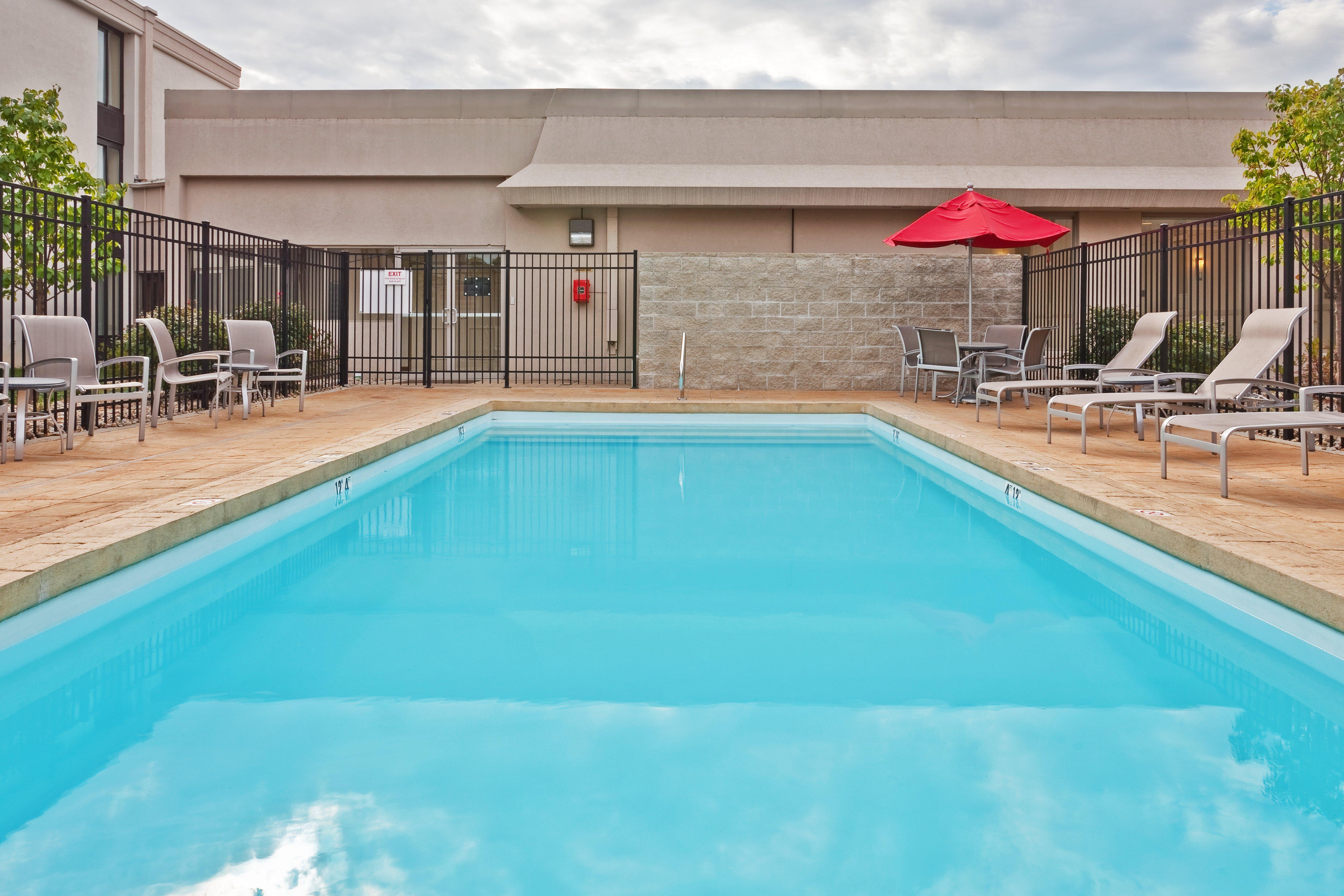 Holiday Inn Bloomington-University Area By Ihg Екстериор снимка