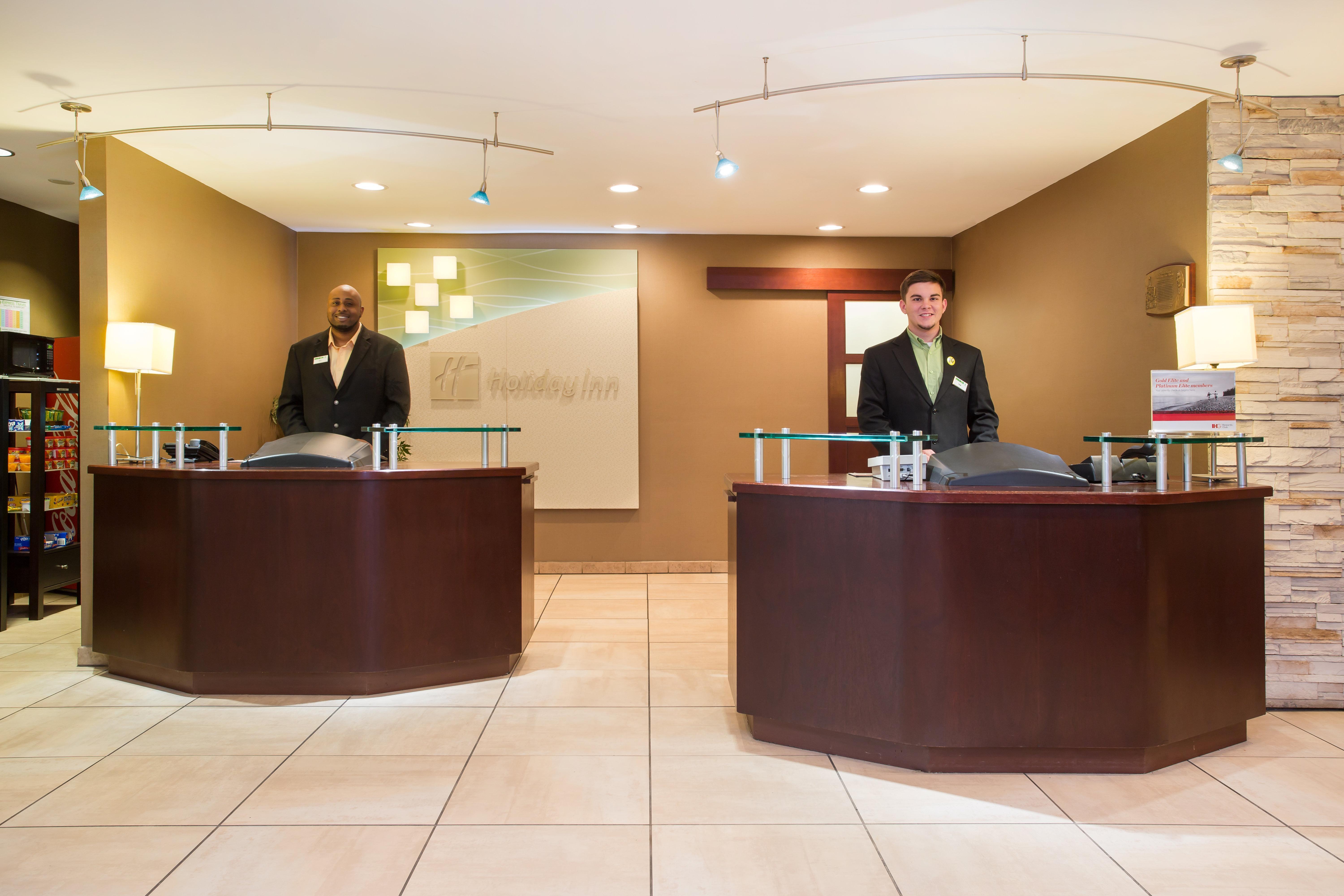 Holiday Inn Bloomington-University Area, An Ihg Hotel Екстериор снимка