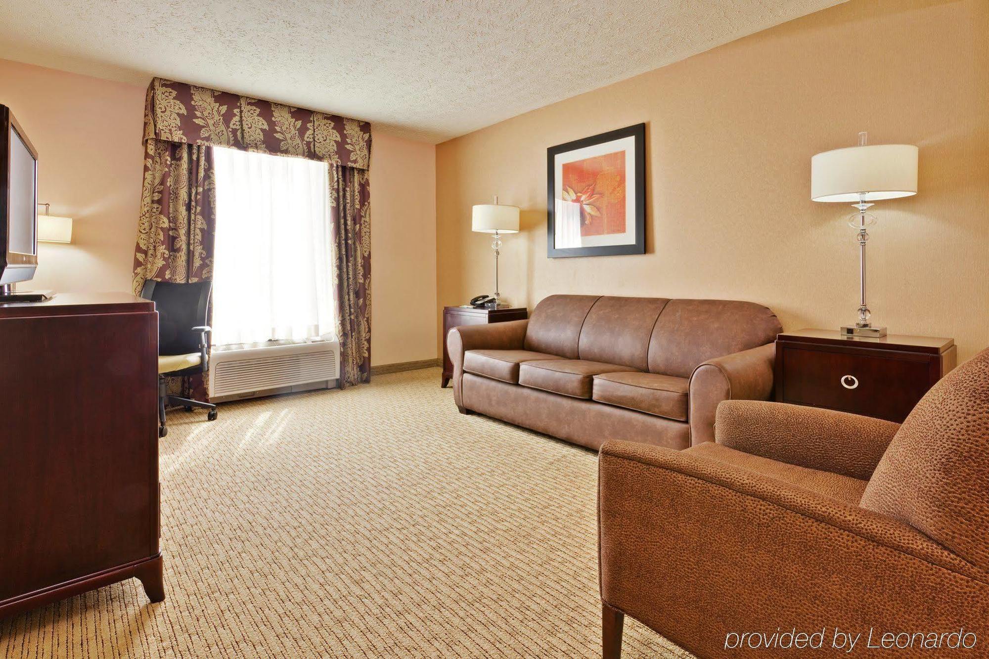 Holiday Inn Bloomington-University Area, An Ihg Hotel Стая снимка